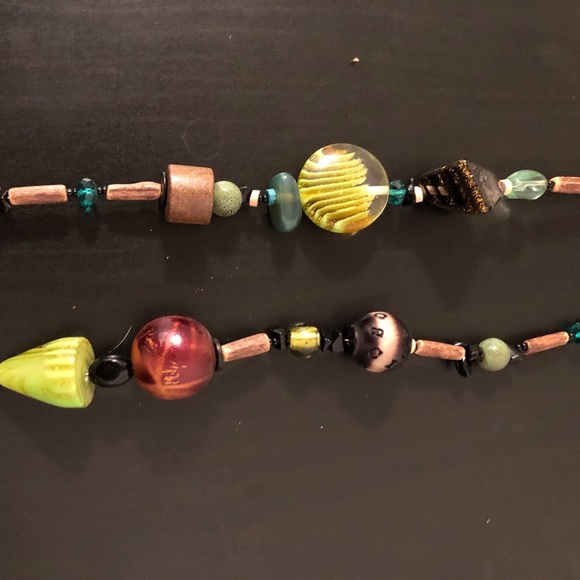 SOLD Beautiful colorful necklace - Picture 4 of 4